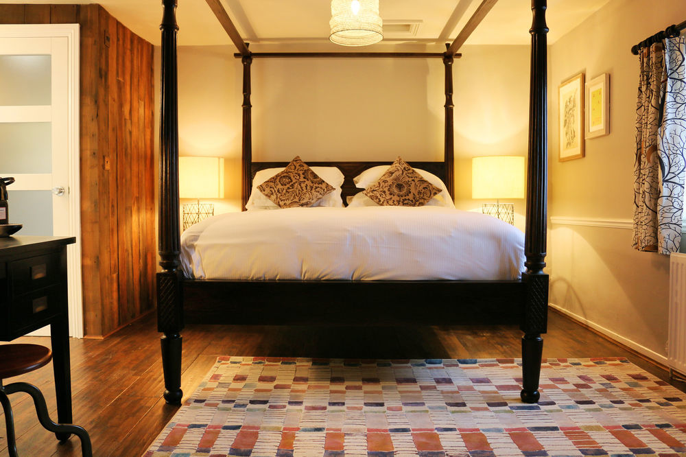 Hinds Head Hotel ออลเดอร์มาสตัน ภายนอก รูปภาพ